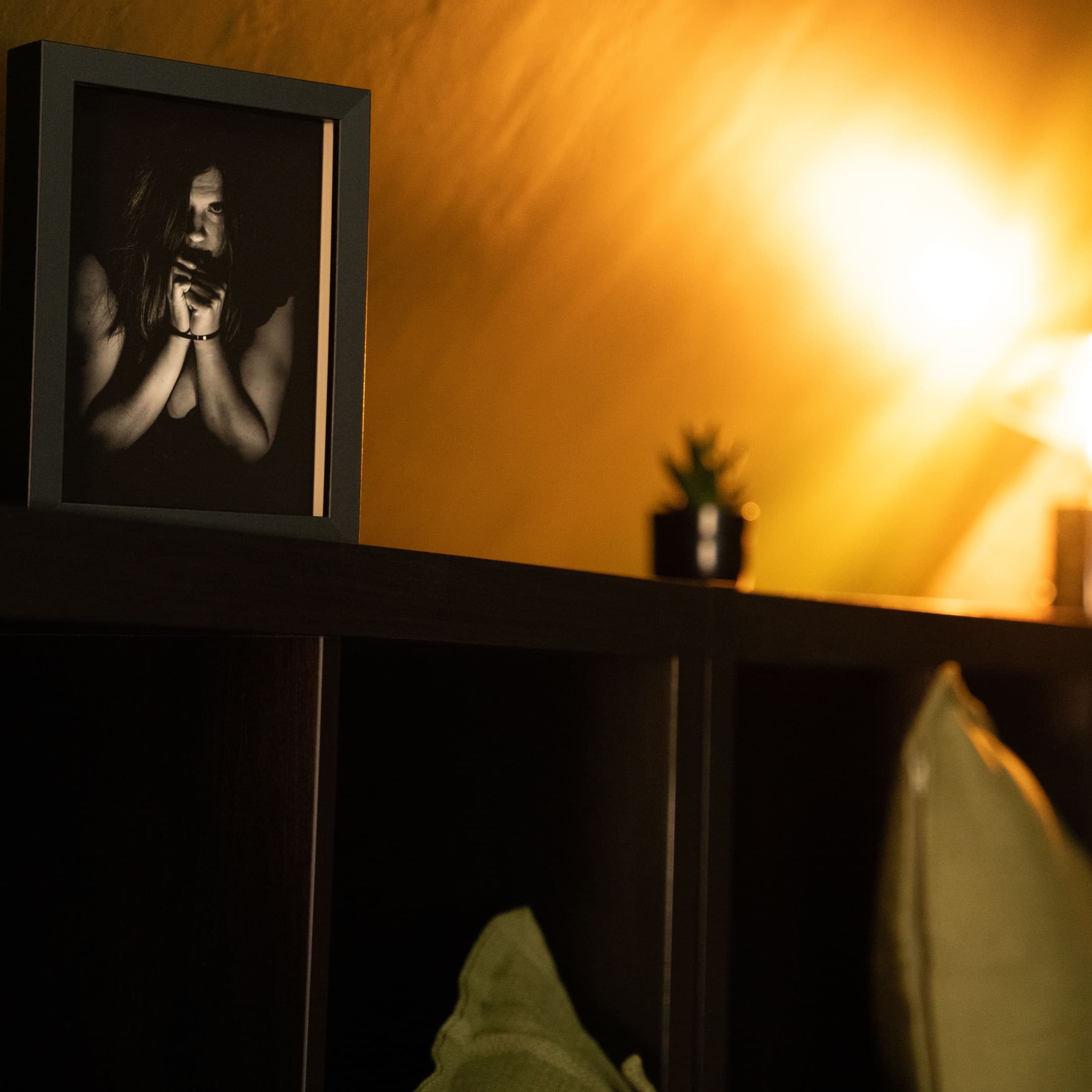 Atmospheric portrait detail inside The Green Room suited for photoshoots